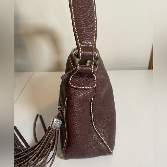 Chanel Fringe Shoulder Bag - Authentic, VTG 2003/2004 - Picture 15 of 16